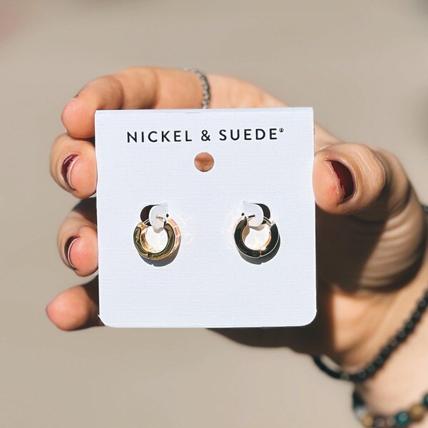 Cardinal & Gold Checkered Enamel Huggies Earrings